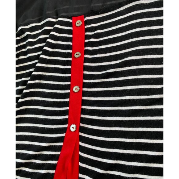 Annabelle Maternity Mixed Media Black, White, and Red Top Size XL Beachy Patriot - Picture 6 of 9